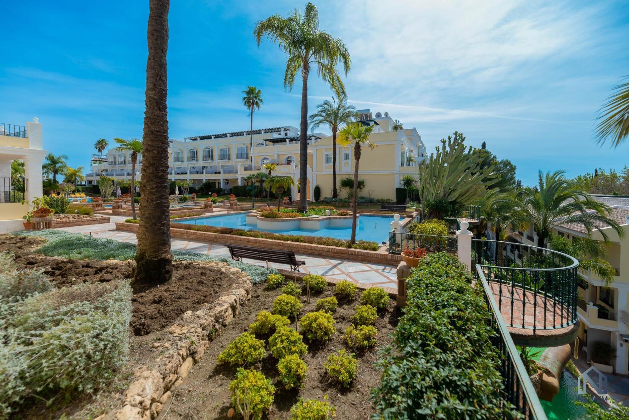 Newly Refurbished 2 Bdrm Amazing Complex W Pools Apartment Marbella